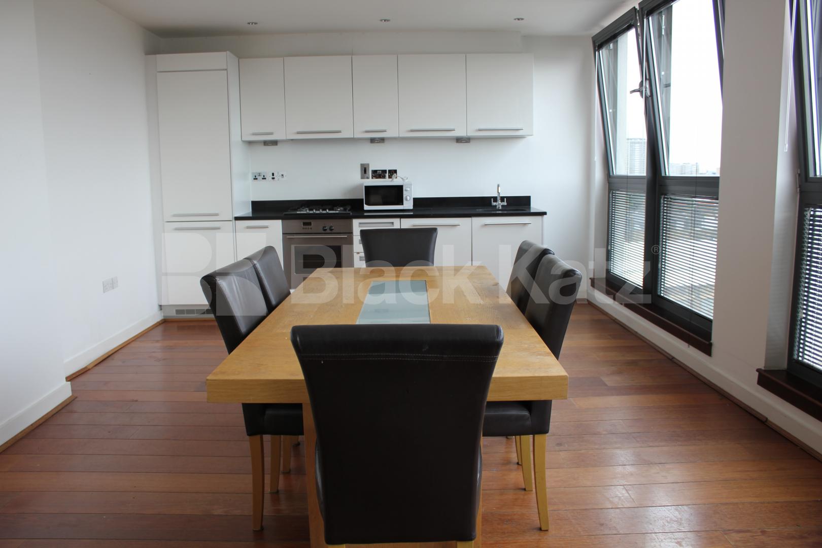 			NEW INSTRUCTION, 2 Bedroom, 1 bath, 1 reception Flat			 Pentonville road, Angel / Kings cross